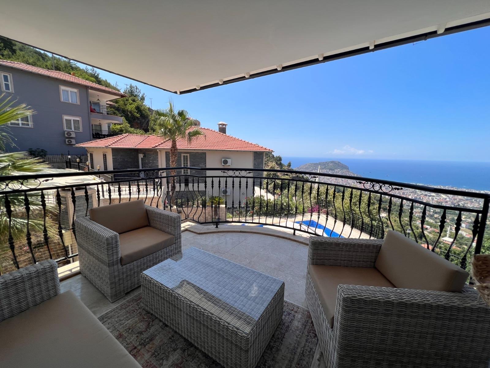 Balkon mit Meerblick Villa Alanya