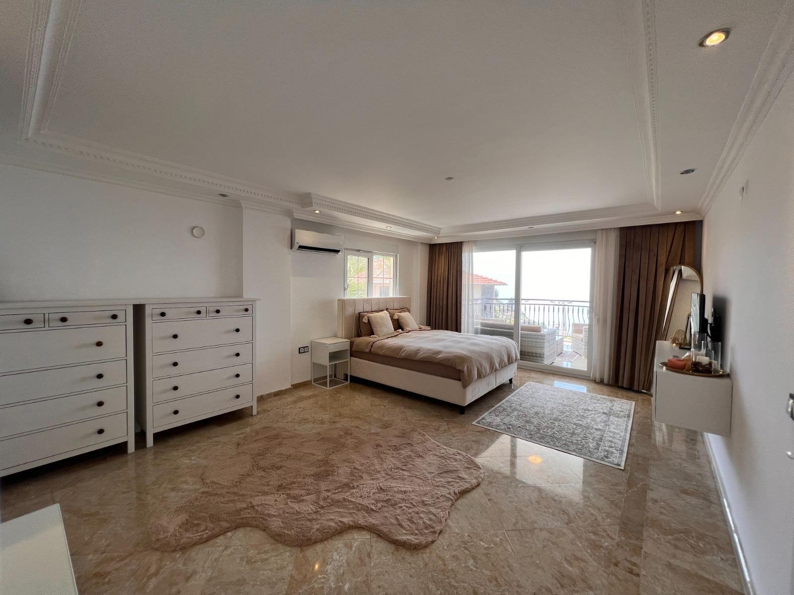 Schlafzimmer 4 der Privatvilla Alanya